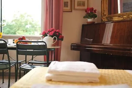 Bed and Breakfast Le Terrazze Vatican 3*